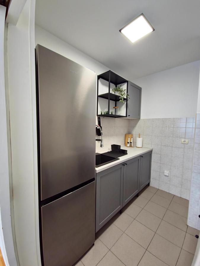 Uptown Place Apartment 자다르 외부 사진