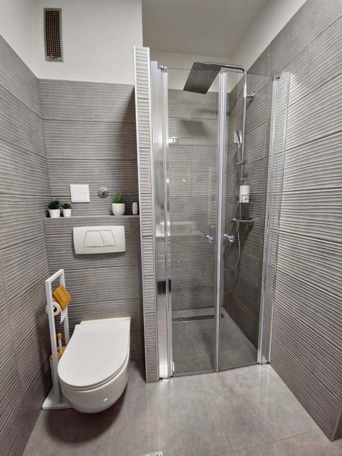 Uptown Place Apartment 자다르 외부 사진